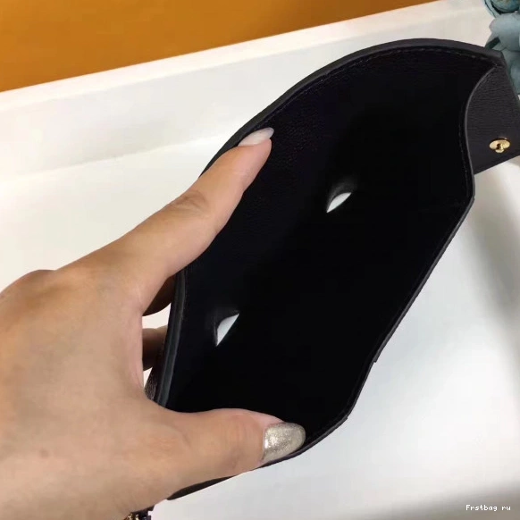 First bag ru Louis wallet Vuitton Victorine 0712